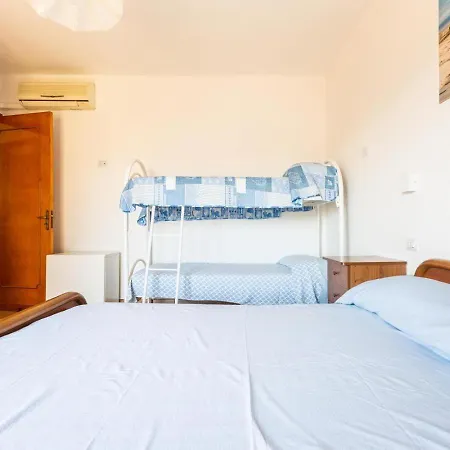 Idalia Homes - Orizzonte Nyaraló *
